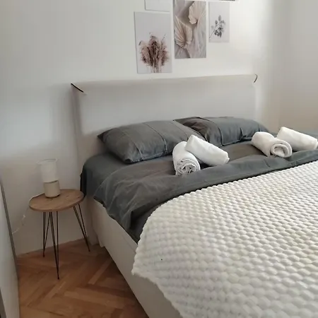 Appartement Rea 1 *